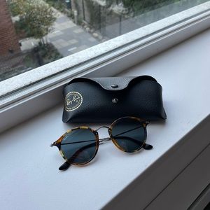 Ray-Ban round sunglasses men
